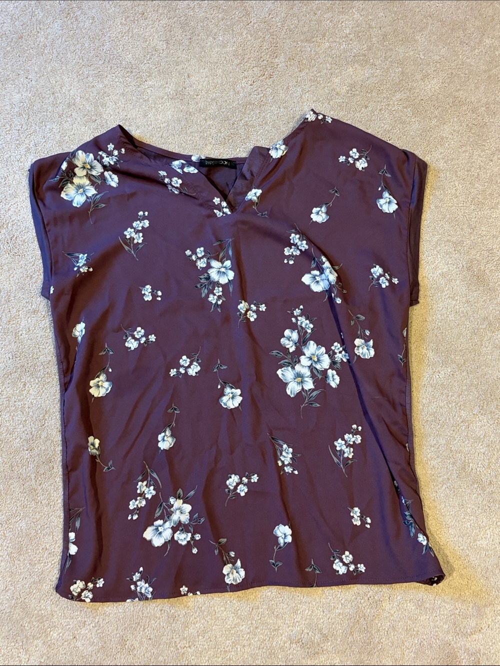 Papermoon purple floral v-neck cap sleeve blouse